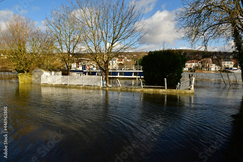 Triel sur Seine; France - january 29 2018 : rise in the water level of the Seine