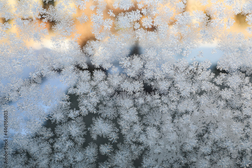 Close up snowflakes © Kelly_Laine