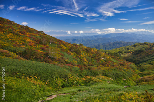 mt.iide trekking in autumn, 秋の快晴下の飯豊山トレッキング