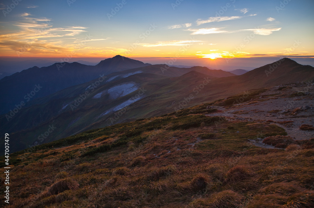 mt.iide trekking in autumn,  秋の快晴下の飯豊山登山