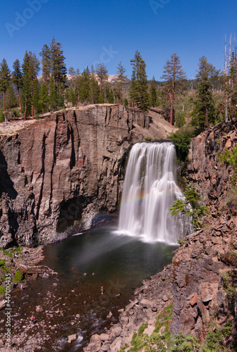 Rainbow Falls in Devils Postpile National Monument