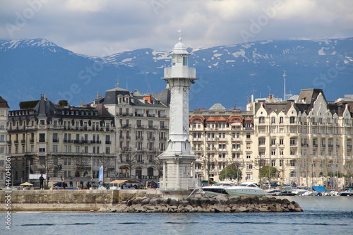 Views of the leman lake in Geneva