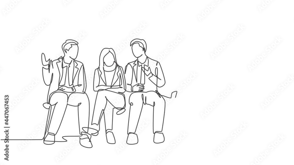 Animated self drawing of one continuous line draw male female interviewee sitting on chair waiting for their turn to be interviewed. Job applicant process concept. Full length single line animation. Animated self drawing of one continuous line draw male female interviewee sitting on chair waiting for their turn to be interviewed. Job applicant process concept. Full length single line animation.