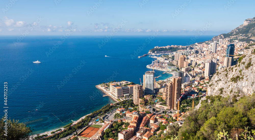 Fototapeta premium view of the city of monaco