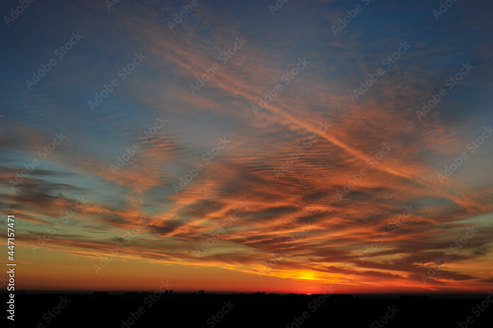 Cloud pattern on the dawn sky