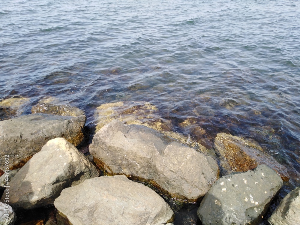 Obraz premium rocks in the sea