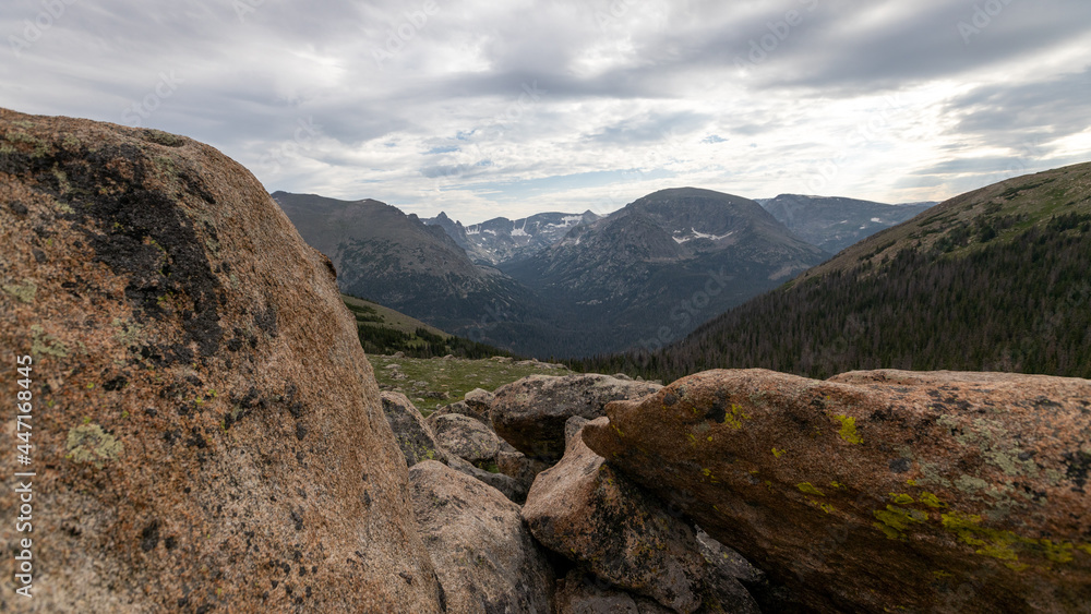 Fototapeta premium Rocky mountain landscape 