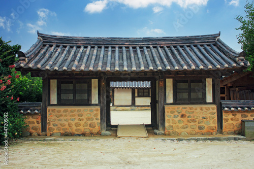 Hanok  an old house in Korea  looks like this.