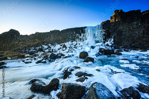 Vereister Wasserfall Oxarárfoss, Fluss Oxará, Thingvellir-Nationalpark