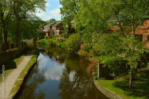 Huddersfield Narrow Canal in Friezland village