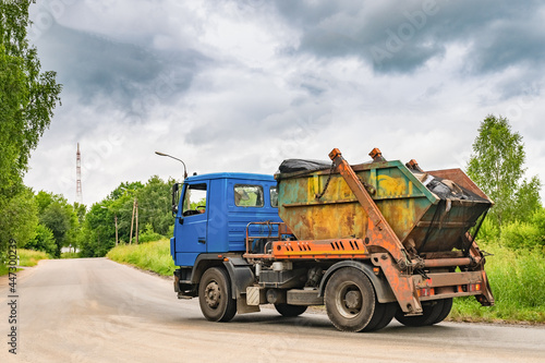 Removal of urban garbage