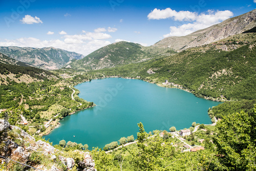 Lago di Scanno,  sentiero del cuore, Abruzzo photo