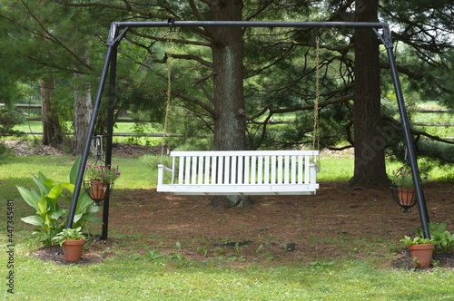 Relaxing swing