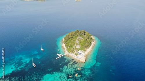 Bild auf Leinwand Moro beach Stupe Croatia