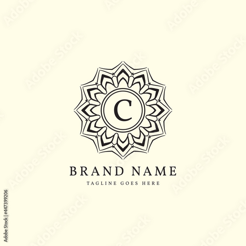 abstract round luxury letter C logo design for elegant fashion brand, beauty care, yoga class, hotel, resort, jewelry