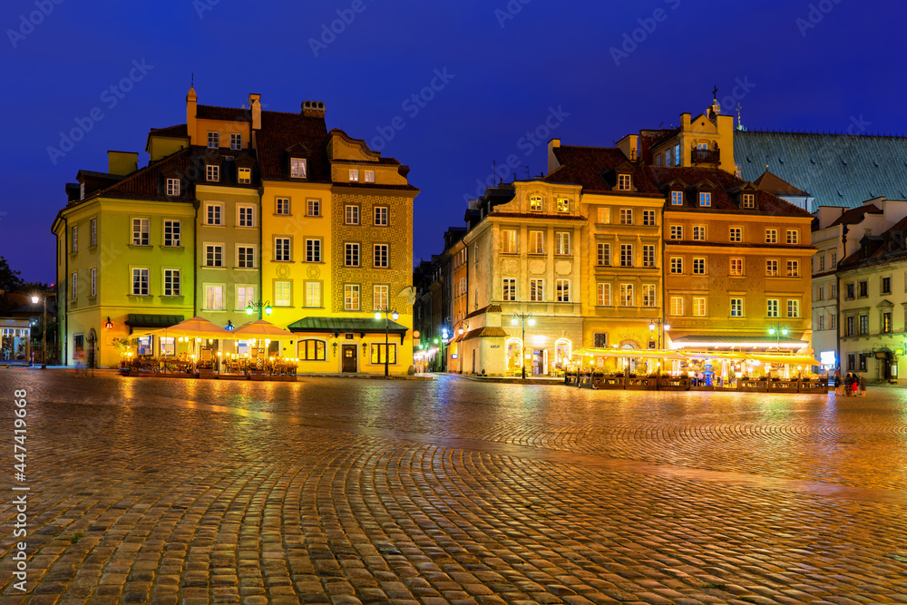 Old Town Square In Warsaw At Night