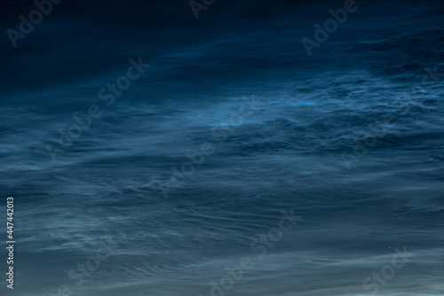 Detailed capture of the wavy structure of noctilucent clouds or NLC
