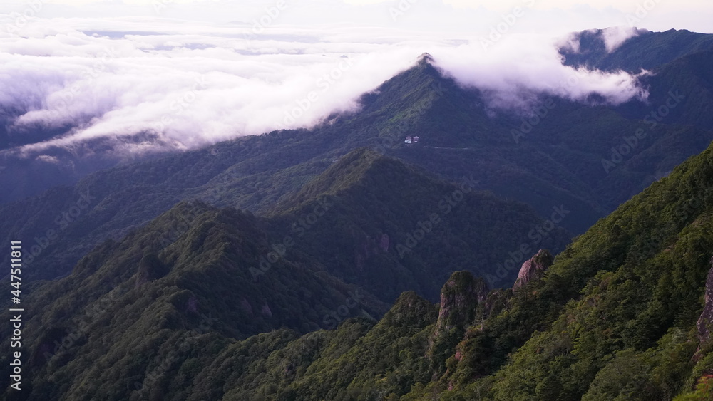 石鎚山　山頂からの風景