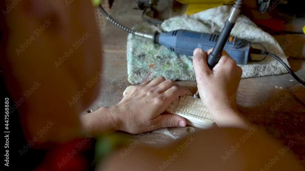 Artesã - trabalho manual