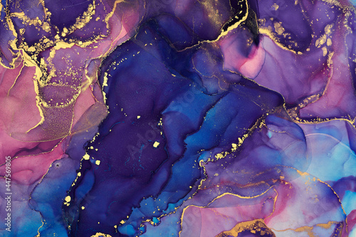 Fotografie Currents of translucent hues, snaking metallic swirls, and foamy sprays of color shape the landscape of these free-flowing textures