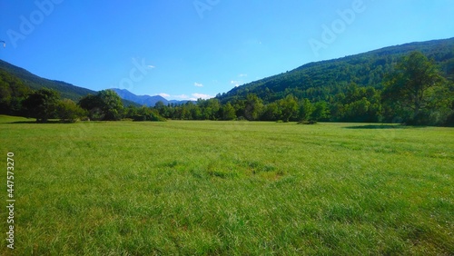 Pradera en un valle