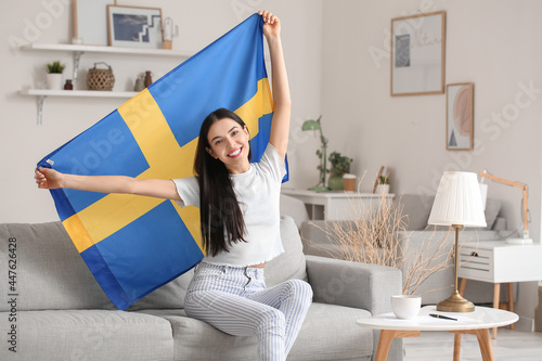 Young woman with Sweden fla...
