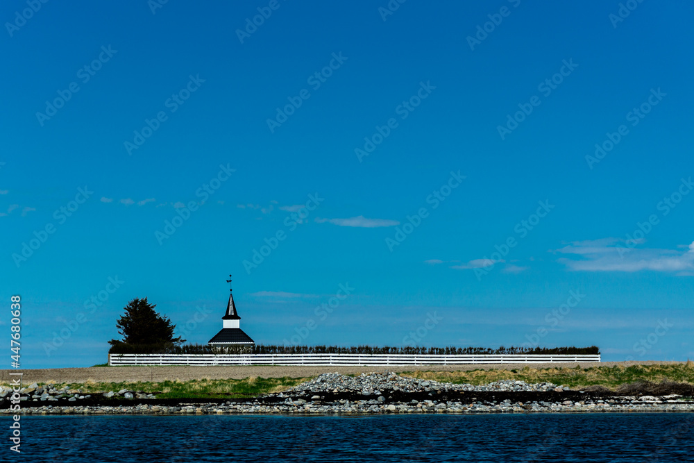 Fototapeta premium graveyard by the sea