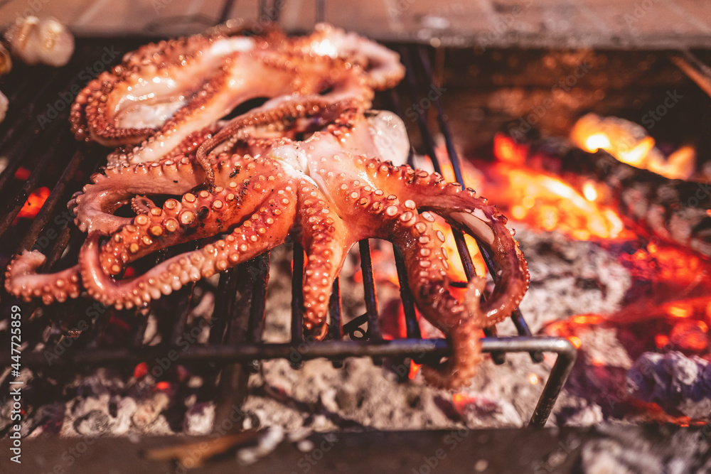 Summer barbecue with octopus in the camping in Puglia Summer barbecue with octopus in the camping in Puglia