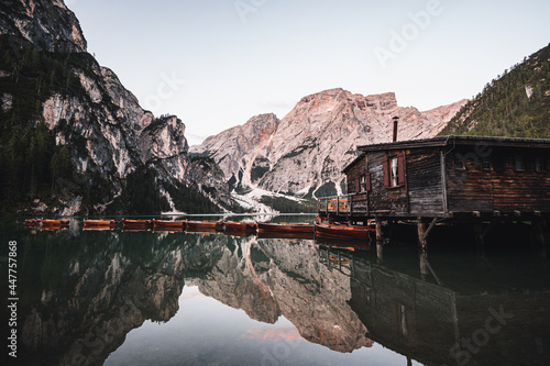 Lago di Braies - Pragser Wildsee - Südtirol - Italia © DoKuPiX