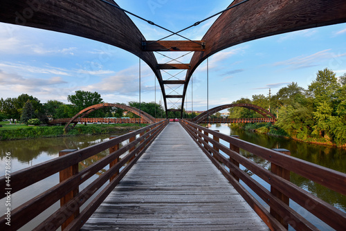 фотографія The Tridge a bridge that conects a three parts of  Midland, Michigan