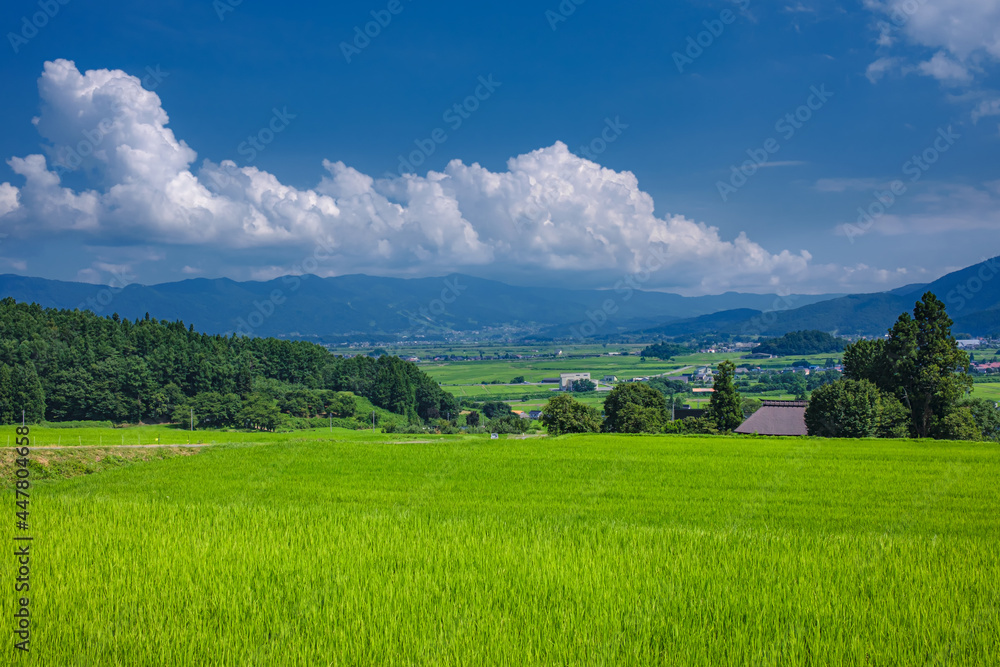 長野県・木島平村 高台から眺める村の風景