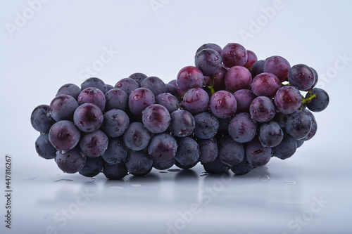 Kyoho grapes fresh (giant mountain grapes)