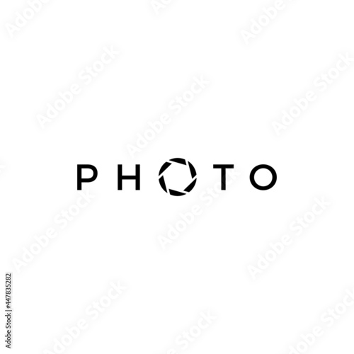 photo letter mark shutter camera logo vector icon illustration