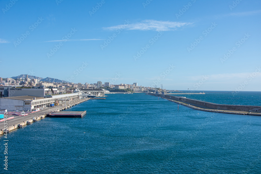 discovery of the harbor of Marseille and the islands of the region, France