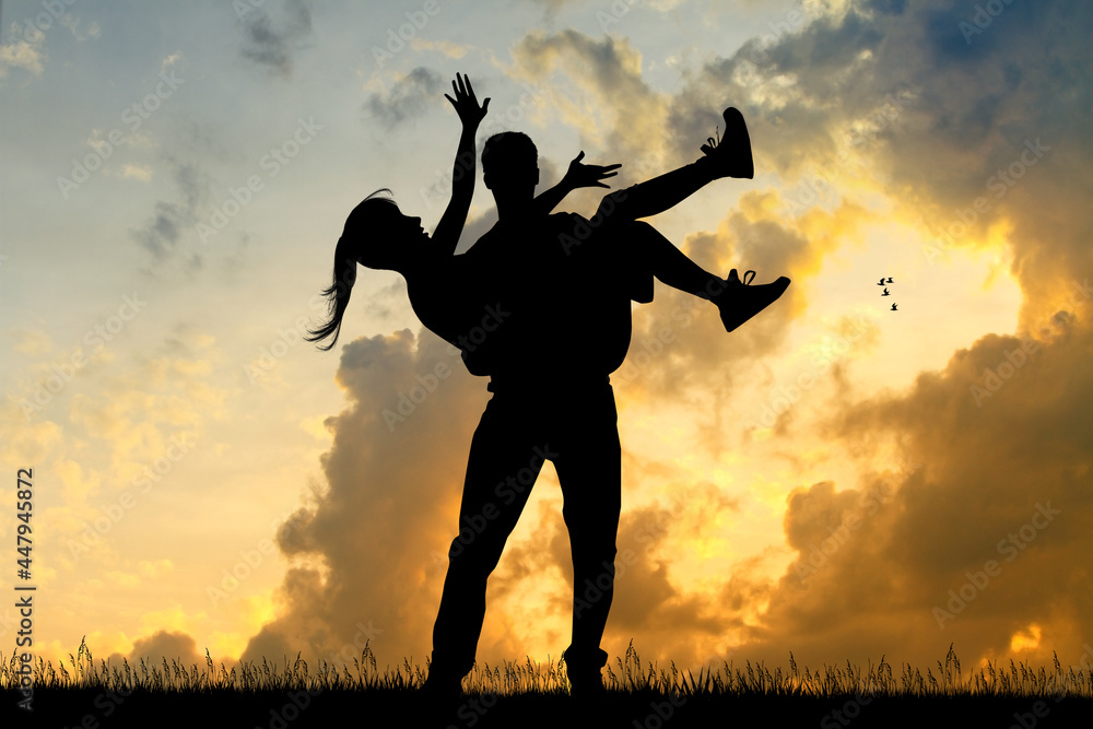illustration of happy couple silhouette at sunset illustration of happy couple silhouette at sunset
