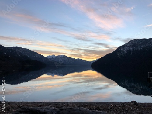 lago hermoso