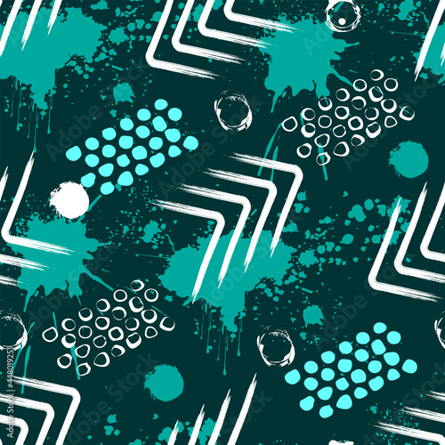 Abstract seamless grunge pattern with geometric elements
