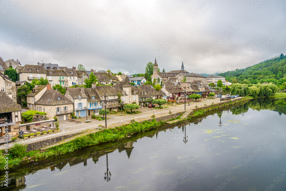 Fototapeta premium View at the Argentat town on the Bank of Dordogne river - France