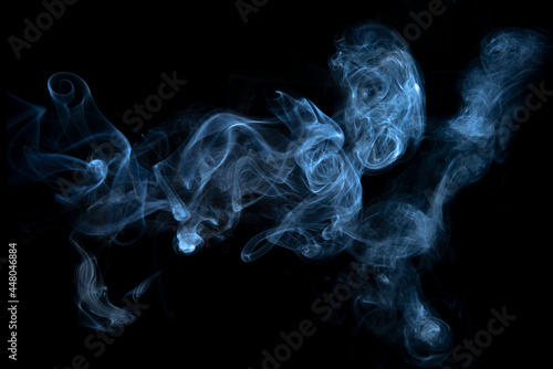 カラフルな線香の煙の背景素材