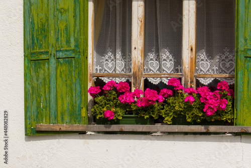 Fototapeta Naklejka Na Ścianę i Meble -  Dolomites Window, Italy