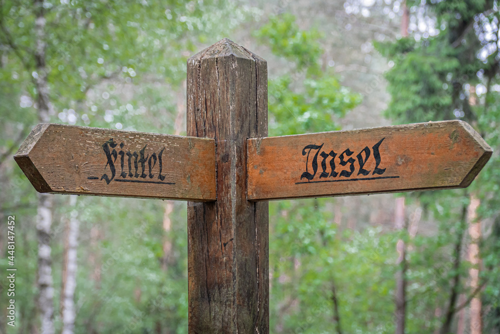 Wanderschild für die Dörfer Fintel und Insel in der Lüneburger Heide