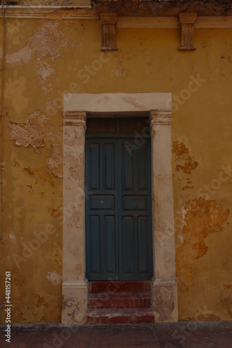 old wooden door © eduardo
