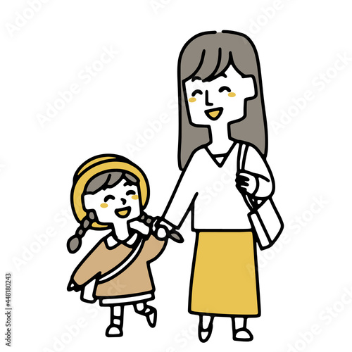 お母さんと手を繋いで歩く幼稚園児の女の子