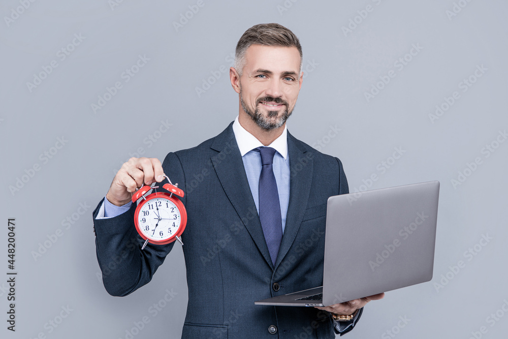 Samolepka deadline