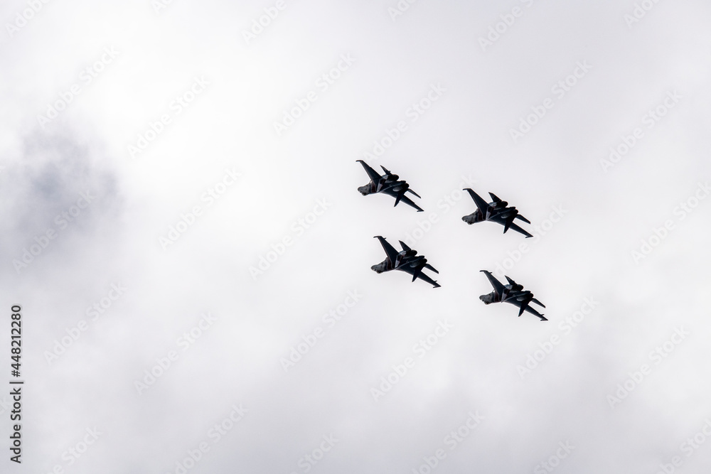demonstration flights of modern combat aircraft at the Max-21 aerospace salon in Zhukovsky demonstration flights of modern combat aircraft at the Max-21 aerospace salon in Zhukovsky