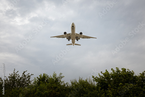 Airline Jet bei der Landung
