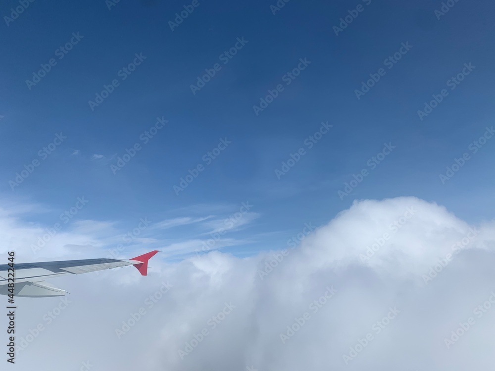 Fototapeta premium sky view from aircraft window
