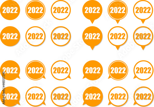 2022の数字が入ったオレンジ色の円形スピーチバルーン ベクターセット