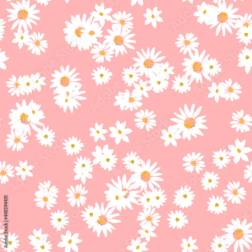 Simple seamless pattern with daisies