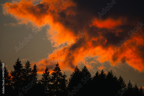 burning sky sunset © Asako
